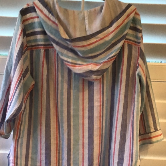 LL Bean Linen Hooded Top - Picture 5 of 6